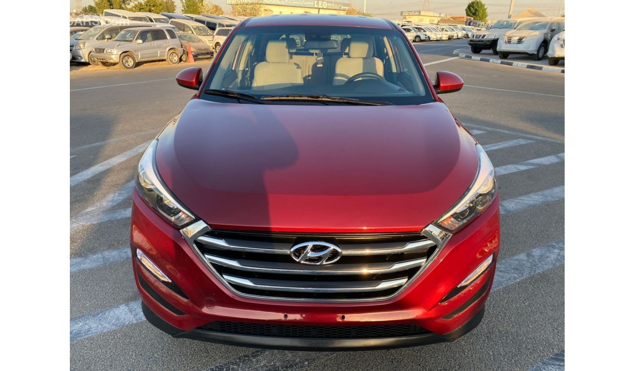 Hyundai Tucson 2018 HYUNDAI TUCSON AWD / 2.0 / MID OPTION