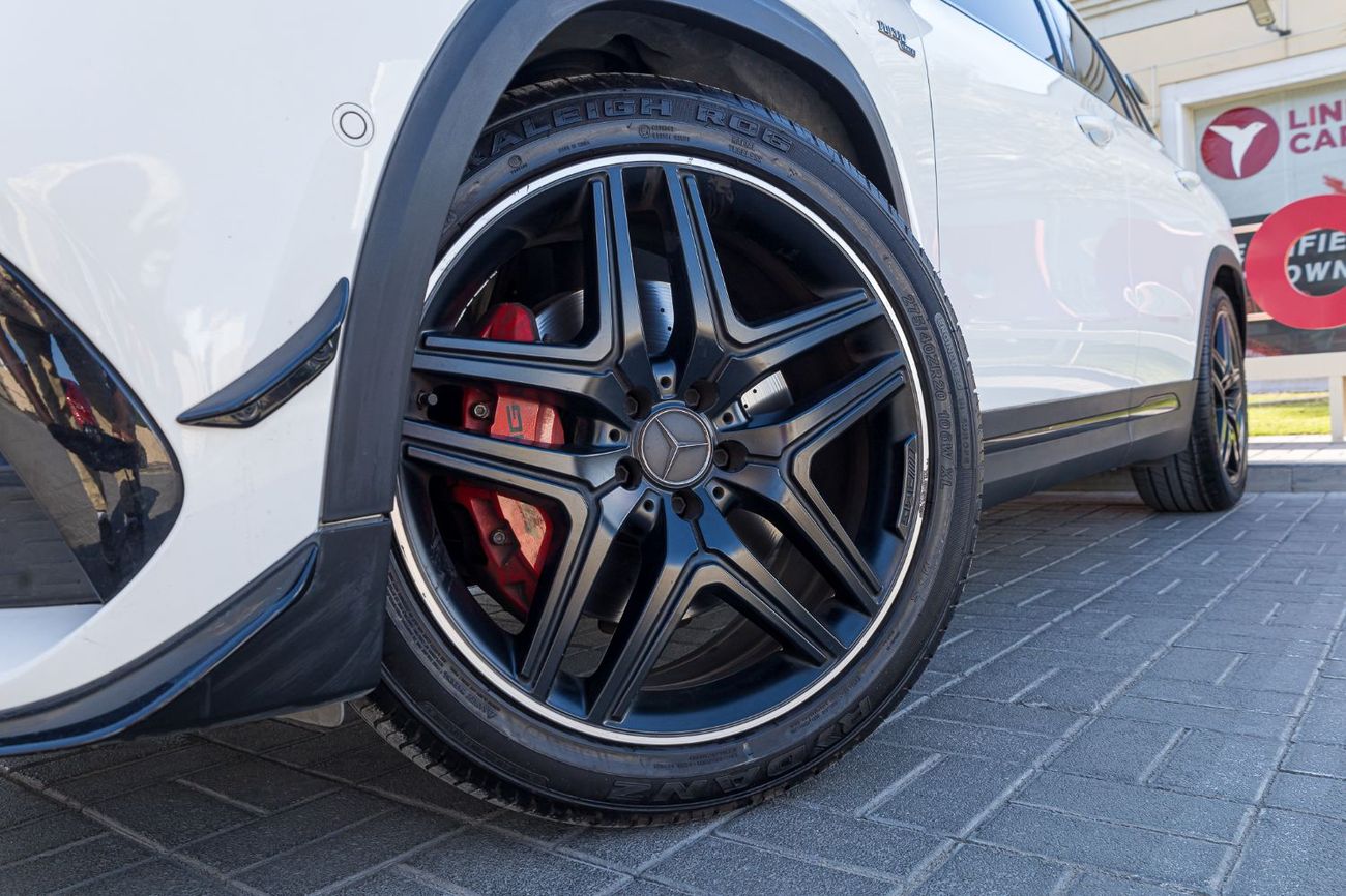 مرسيدس بنز GLA 35 AMG 4MATIC