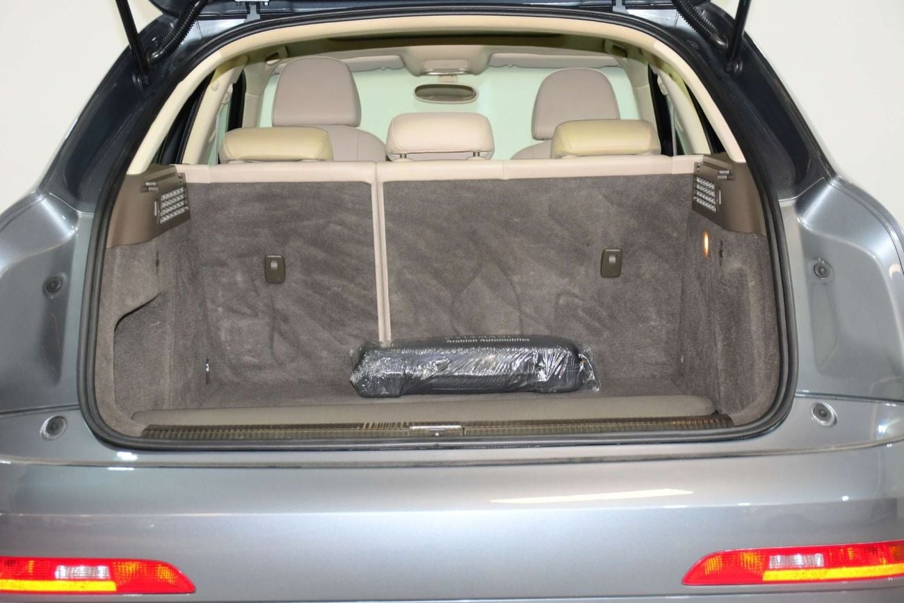 أودي Q3 40 TFSI S-لاين
