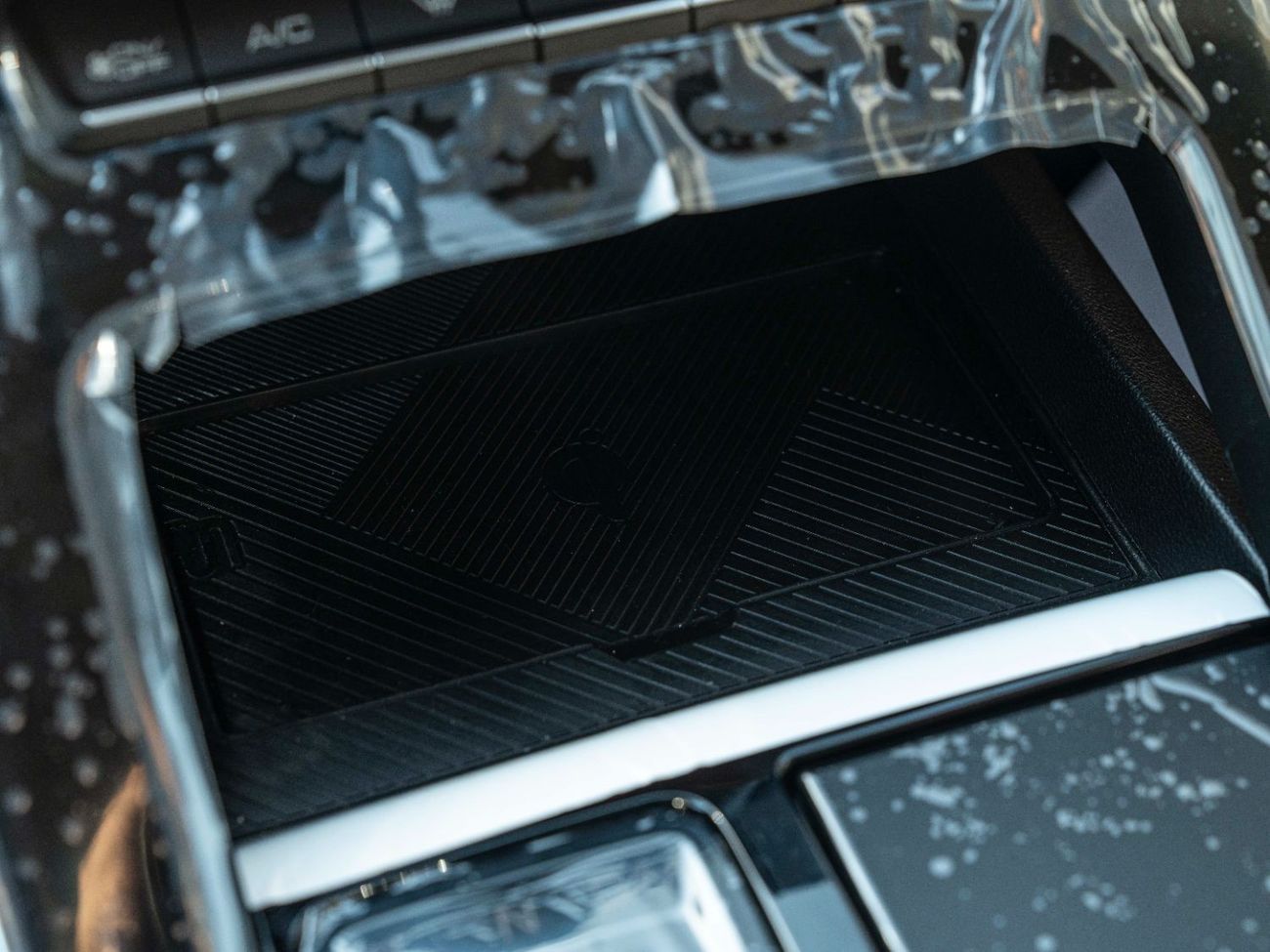 Haval H6 AED 1,573 PM • HAVAL H6 SUPREME • 2.0L TURBO AWD • OFFICIAL AL NABOODAH GWM WARRANTY + SERVICE PLAN