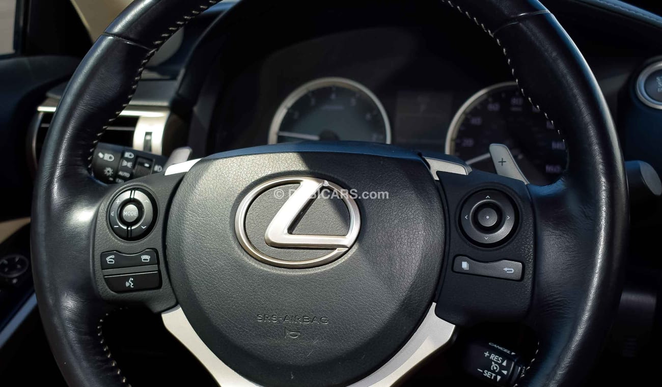 Lexus IS250 Lexus IS 250 an excellent condition - the highest specifications in its class - cash or installment