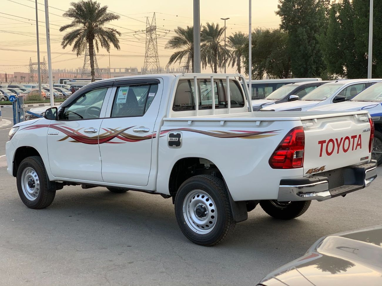 Toyota Hilux Pick Up DC MT 4x4 2.4L with Power Windows