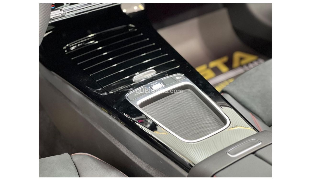 مرسيدس بنز A 200 *Brand New* 2024 Mercedes Benz A200 AMG Hatchback, 5 Years Mercedes Warranty, Full Options, GCC