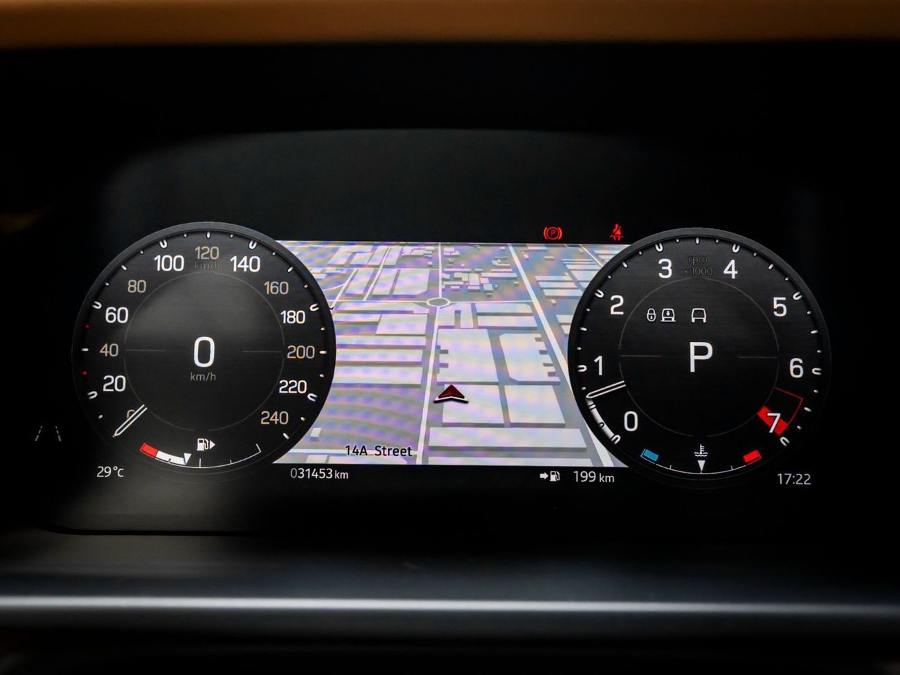 لاند روفر ديفندر P400 110 X 3.0L (5 Seater)