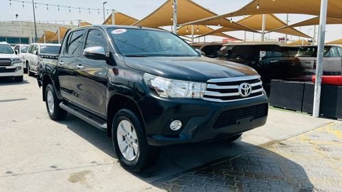 تويوتا هيلوكس GLX LHD 2.4L 4 Cyl diesel engine Automatic Gear 4WD Utility Pickup Truck 5 Seats 4 Doors