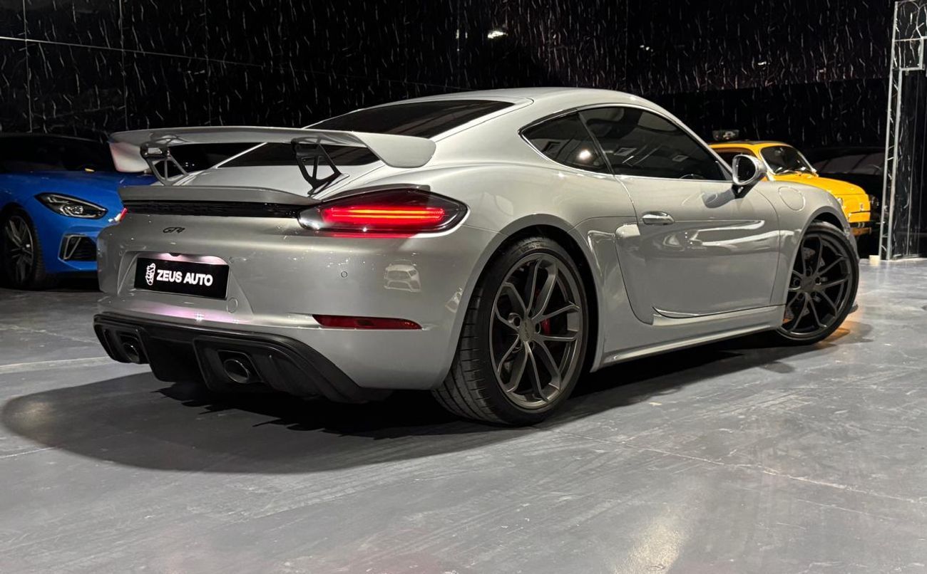 بورش كايمان 718 GT4 4.0L (414 HP) M/T 2020 Porsche Cayman, Mar 2029 Porsche Warranty, Manual Transmission, Very Low