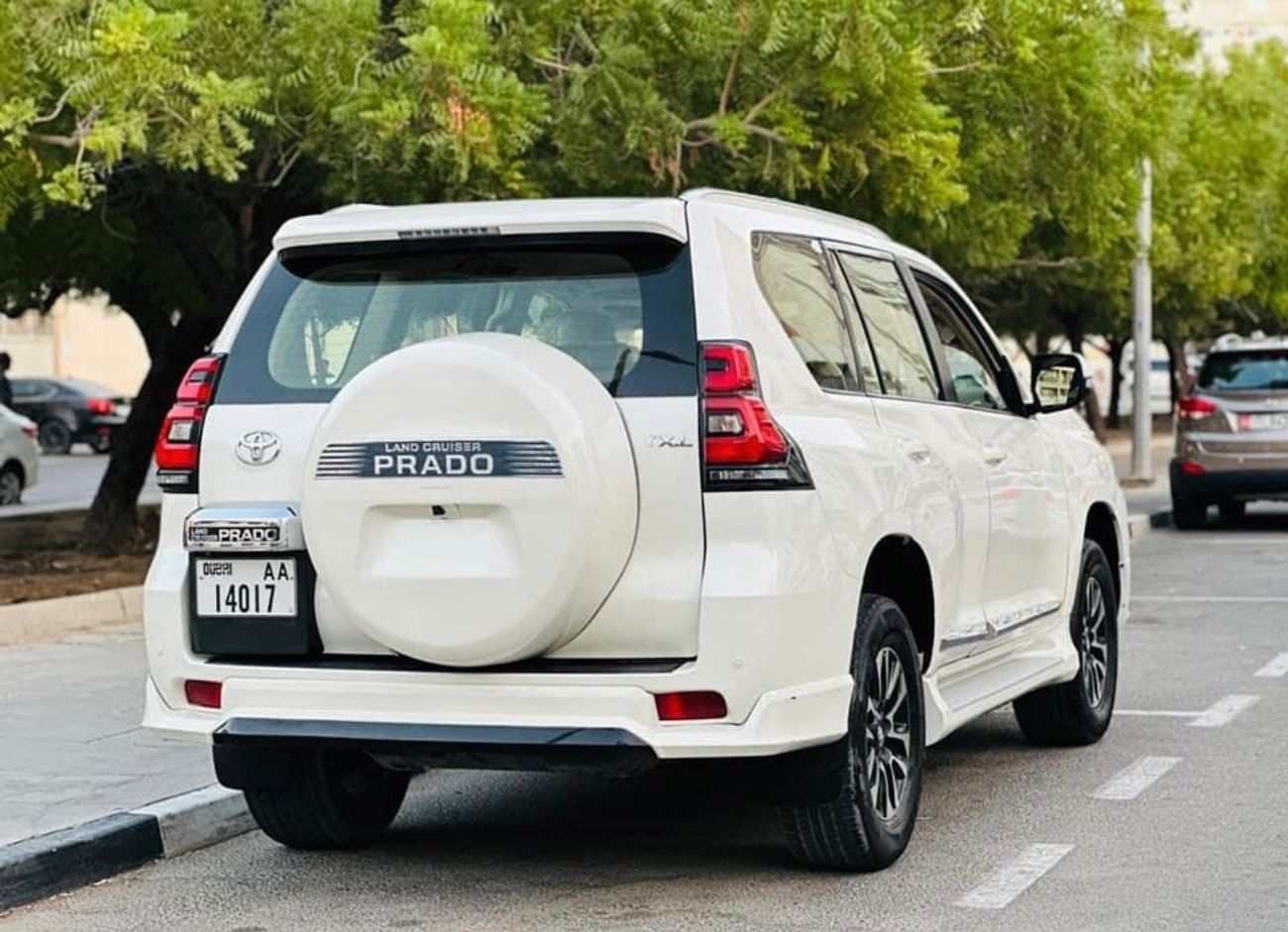 Toyota Prado 2012 LHD Petrol Engine Top Of The Range Very Clean Title and Perfect