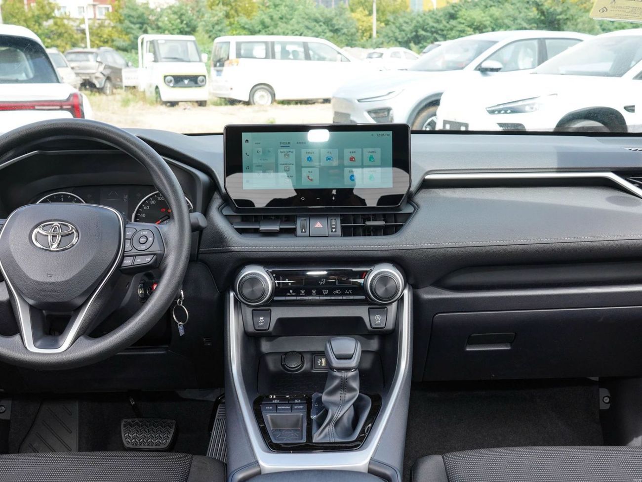 تويوتا راف ٤