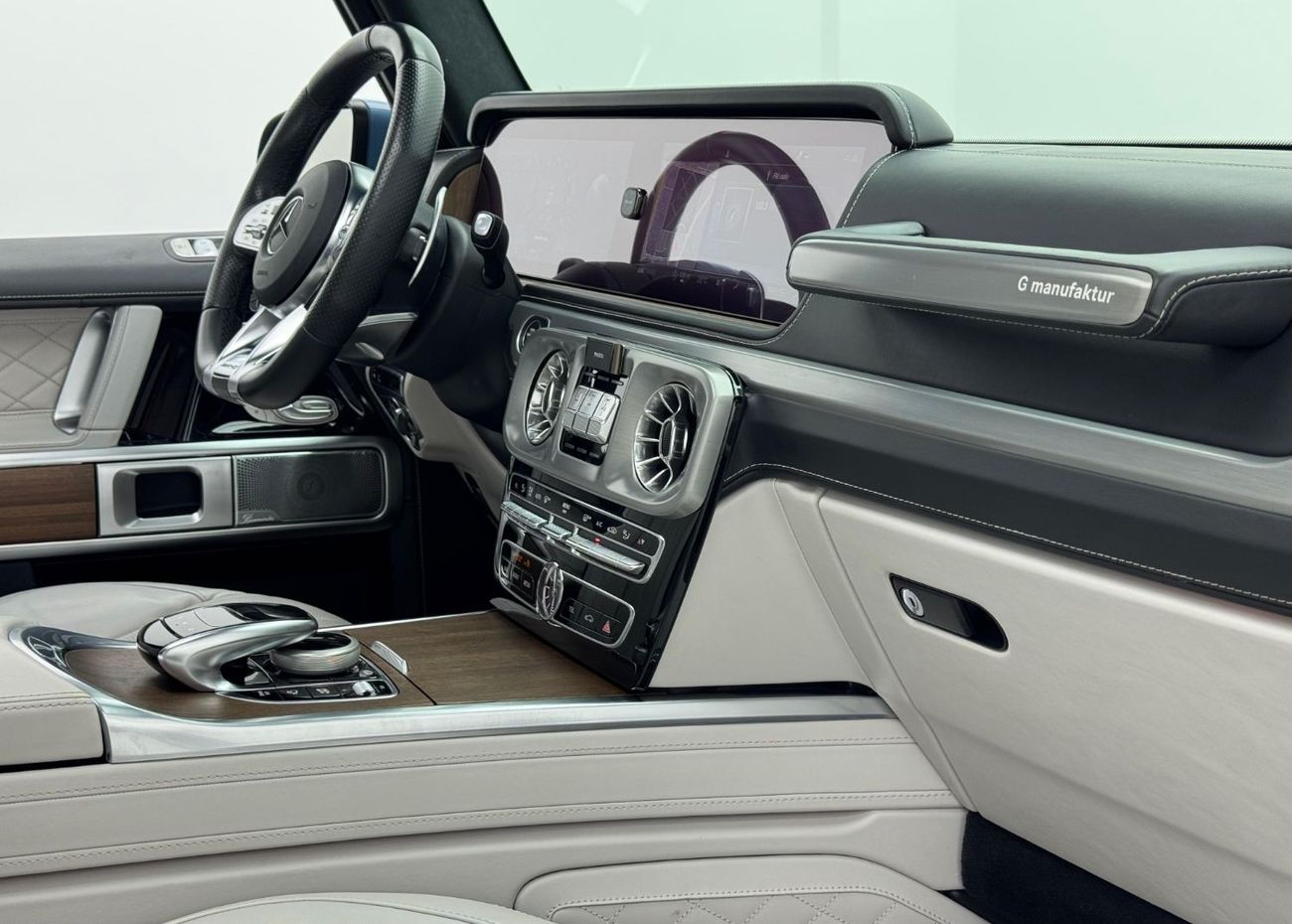 Mercedes-Benz G 63 AMG Std 4.0L 2021 Mercedes-AMG G63 G MANUFAKTUR, Full Options, 1 Year Warranty, FSH, GCC