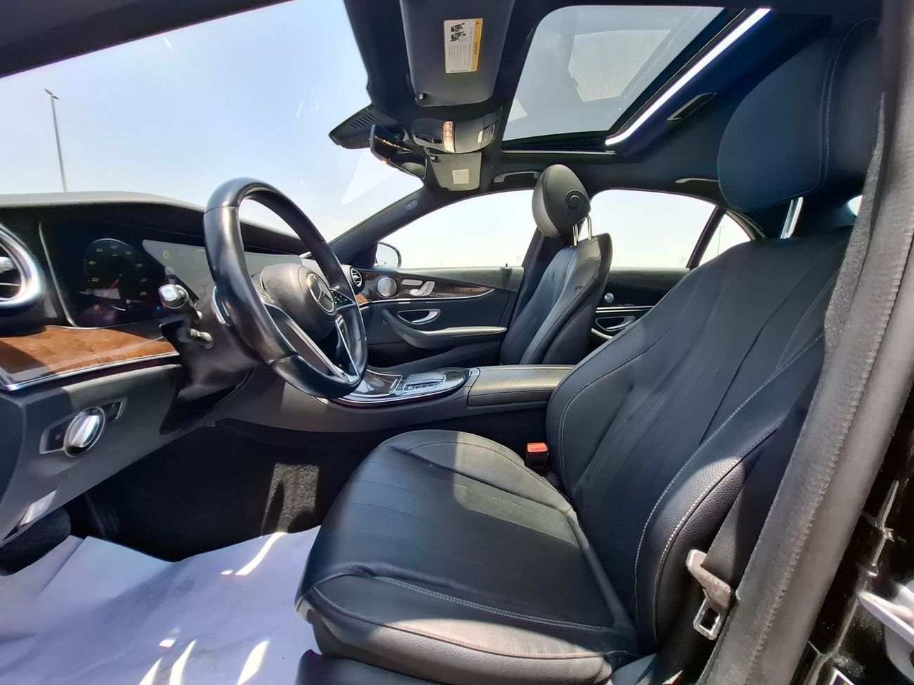 Mercedes-Benz E 350 Mercedes-Benz E350 2021 full option