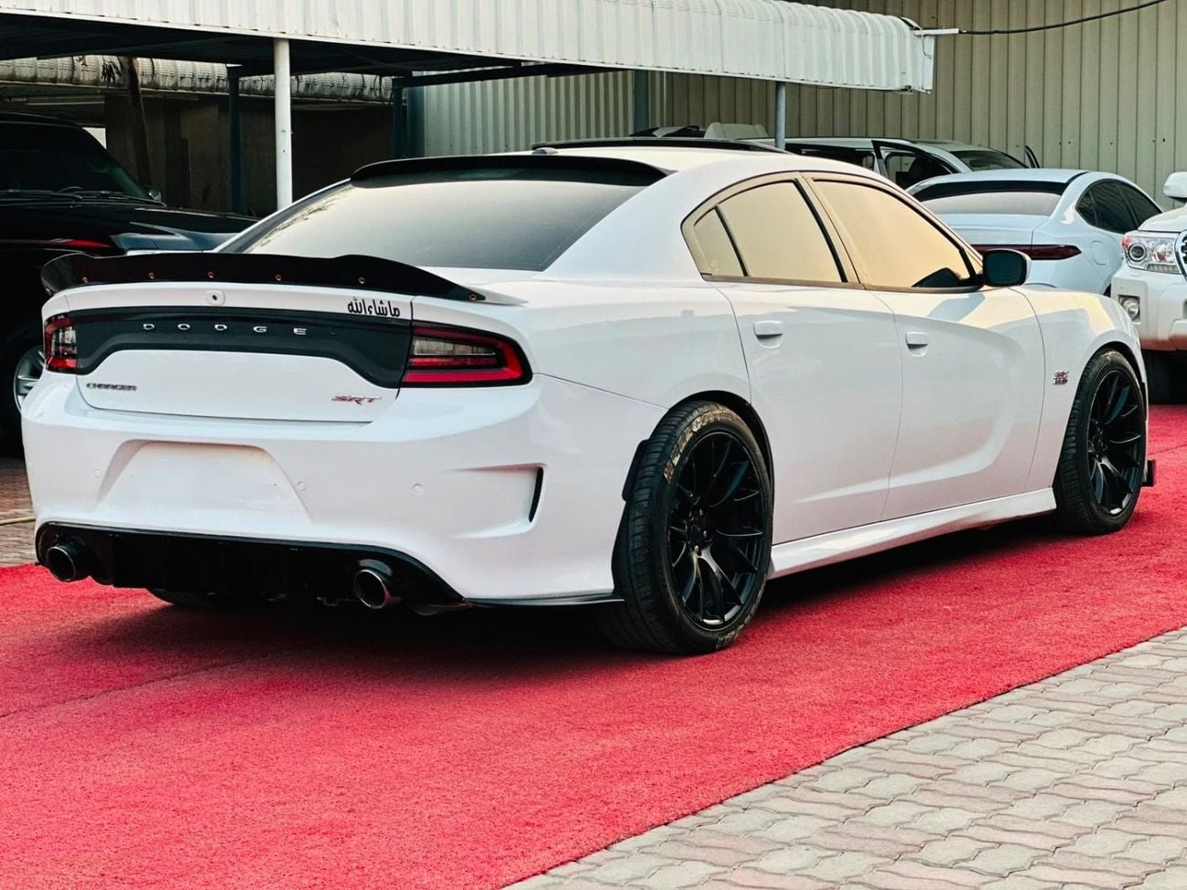 دودج تشارجر SRT8