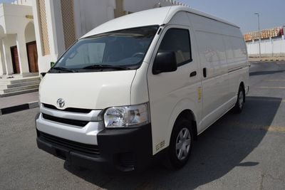 Toyota Hiace GL Toyota Hiace Highroof Van 2.7 Ltr, model:2023