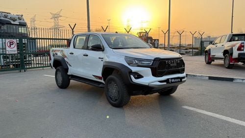Toyota Hilux GR Sport 4.0L - Toyota Hilux - 2025 – 4.0L V6 4x4 (GCC)