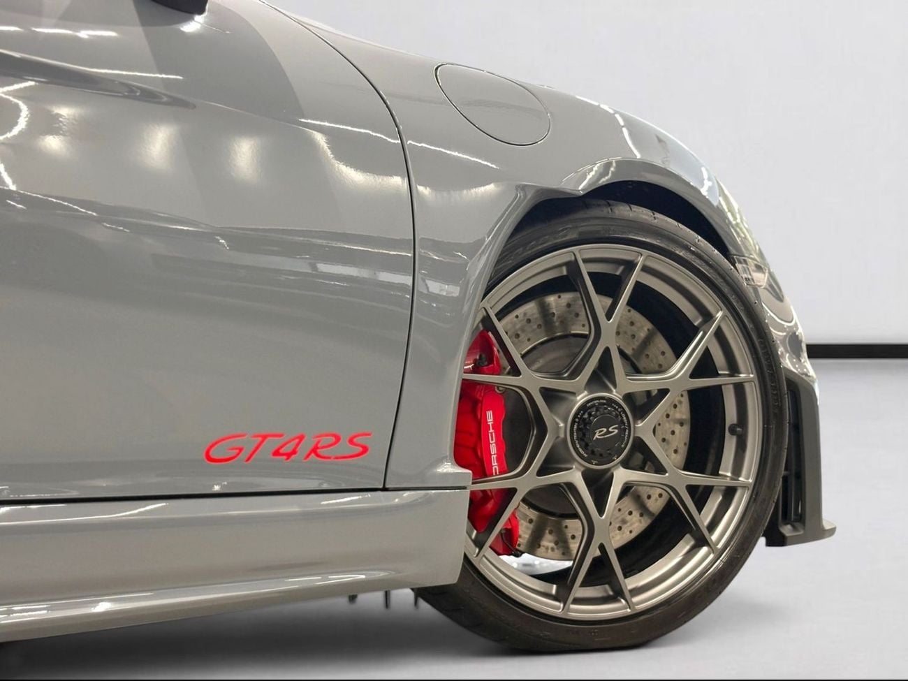 Porsche 718 Cayman AED 11,180 P.M | 0% DOWN PAYMENT | PORSCHE 718 CAYMAN GT4 RS | 4.0L NATURALLY ASPIRATED | 2023 | GCC