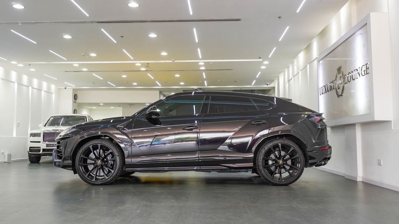 لامبورغيني اوروس