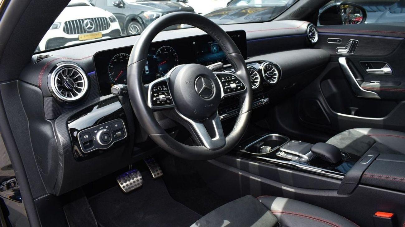 Mercedes-Benz CLA 250 Std Mercedes CLA250 AMG / 2022 / Canadian