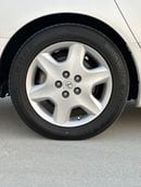 لكزس LS 430 موديل 2004 حاله ممتازه من الداخل والخارج فتحه وجلد ومثبت سرعه وتحكم كهربي كانل ونظام صوت ممتاز وكامي