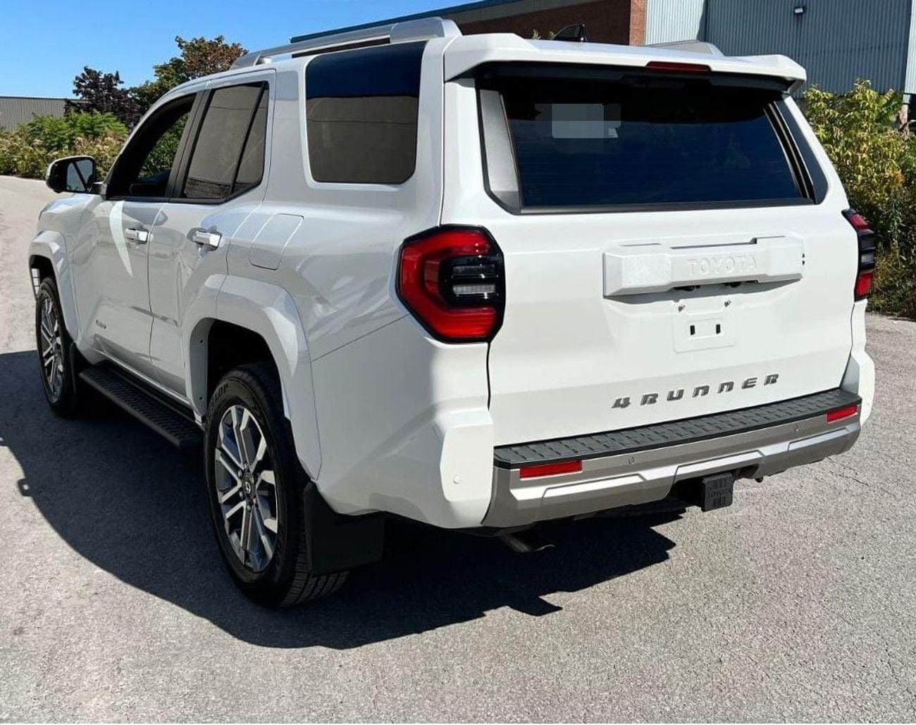تويوتا فور رنر Limited 2.4L Turbo 7-Seater 7-Seater