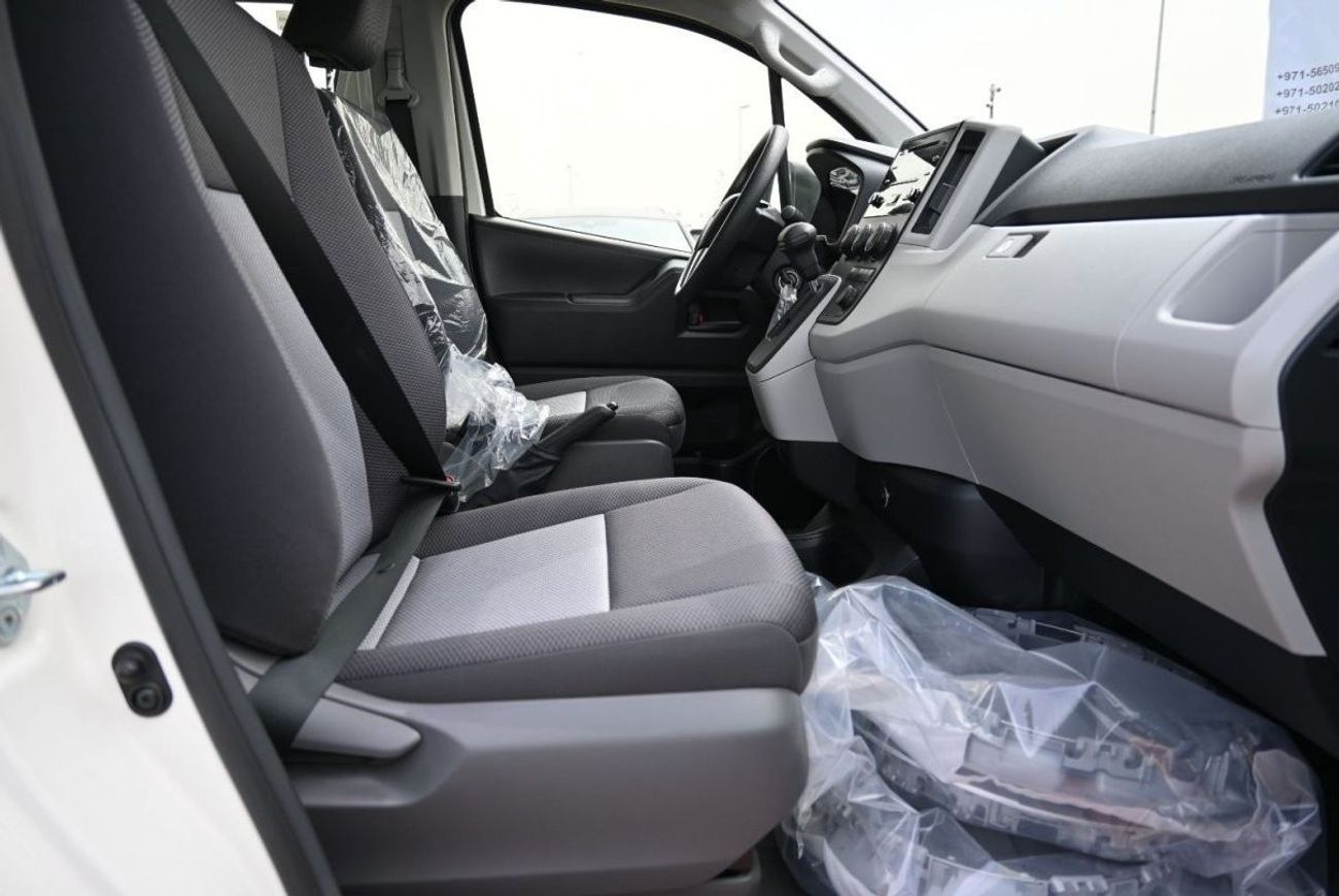 تويوتا هاياس تويوتا هايس سقف مرتفع ، 3.5 لتر بنزين ، دفع خلفي ، فان ، ناقل حركة أوتوماتيكي ، 13 مقعد ، وسائد هوائ