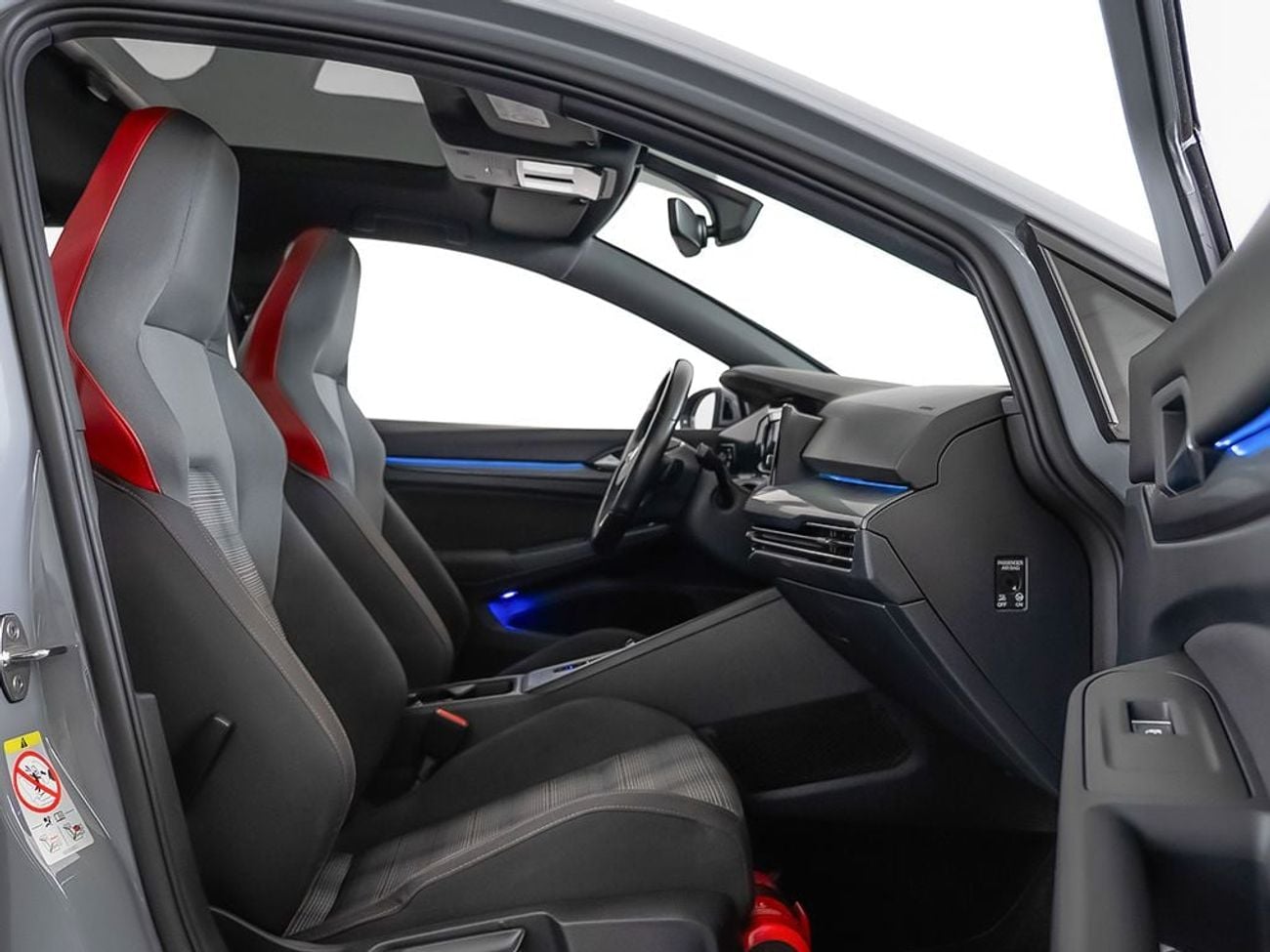 فولكس واجن جولف GTI P1
