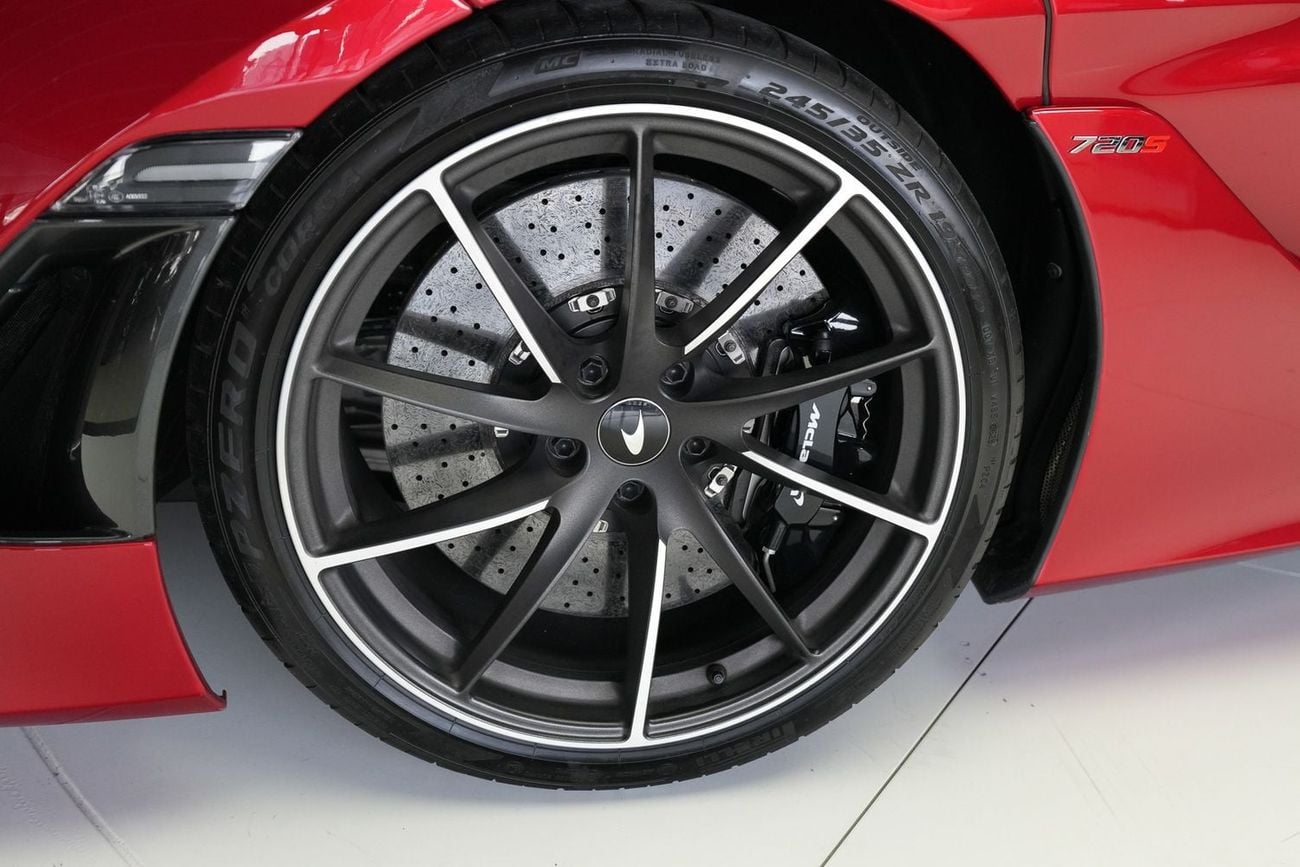 McLaren 720S PERFORMANCE