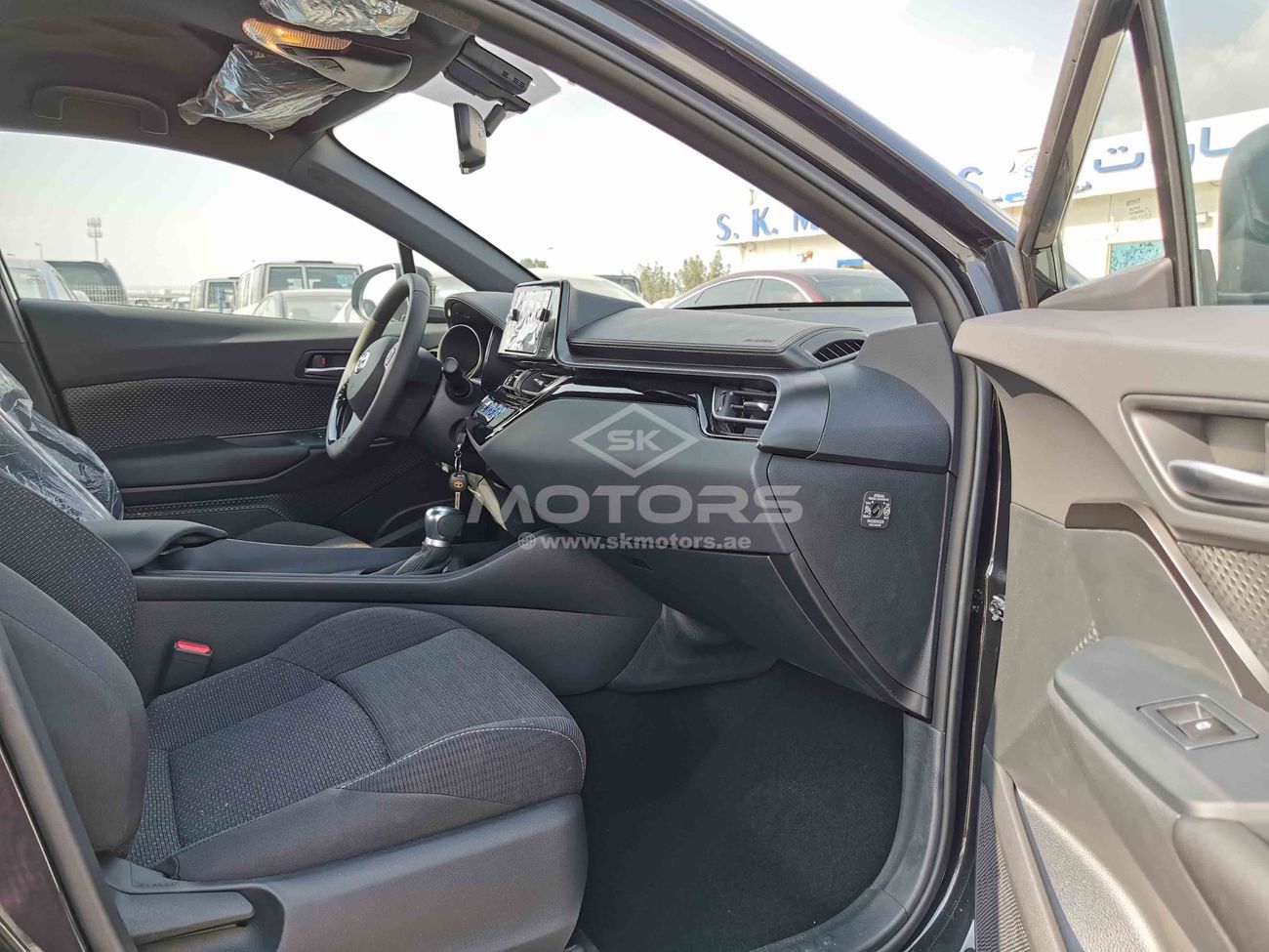 Toyota CHR 1.2L, 17" Alloy Rims, LED Head Lights, Fog Lamp, Power Window, CODE - TCHRB21