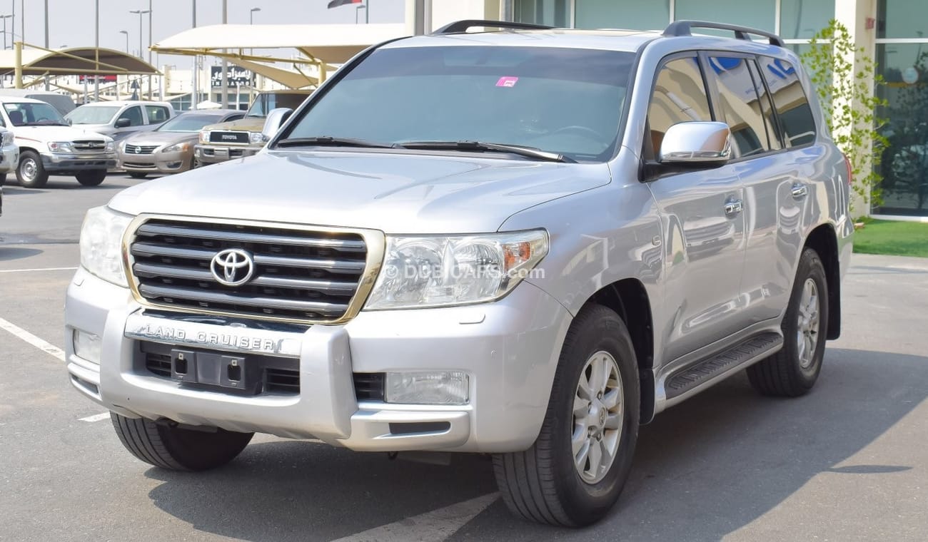 Toyota Land Cruiser GXR V6