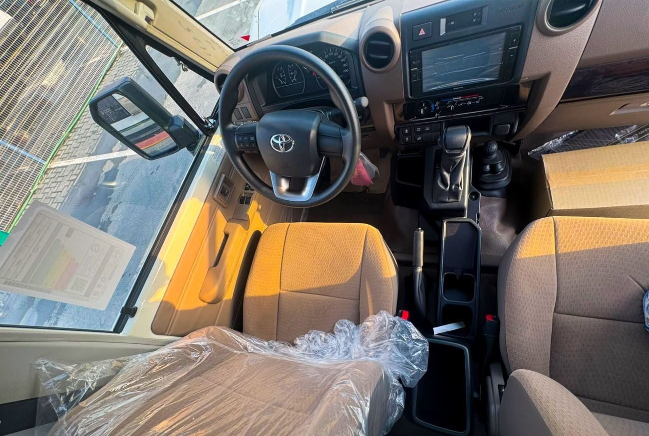 Toyota Land Cruiser 70 LC79 SC