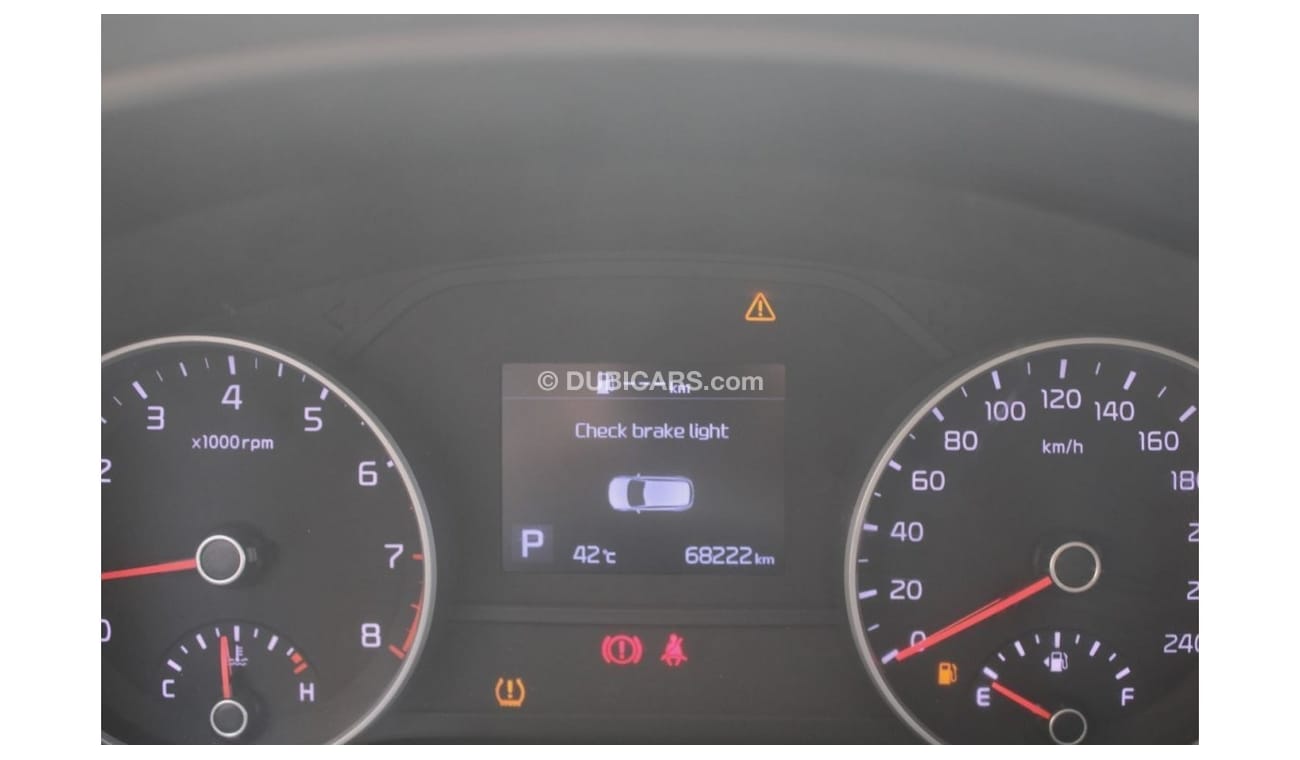 Kia Sportage EX ACCIDENTS FREE - GCC - ORIGINAL PAINT - PERFECT CONDITION INSIDE OUT - ENGINE 1600 CC