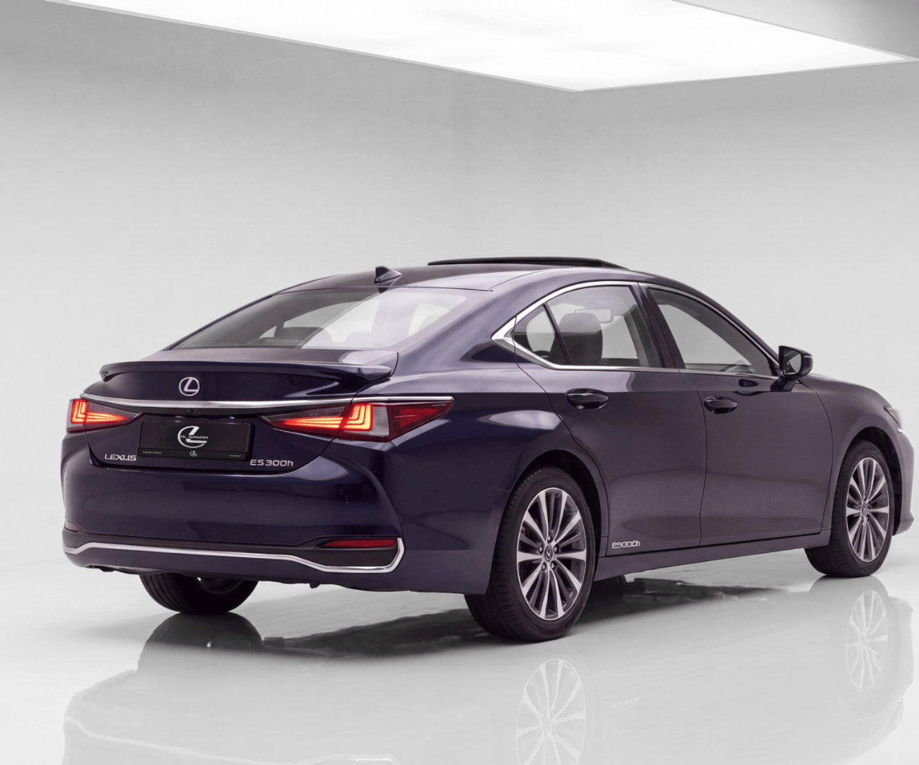 Lexus ES300h HYBRID PLUS 2.5