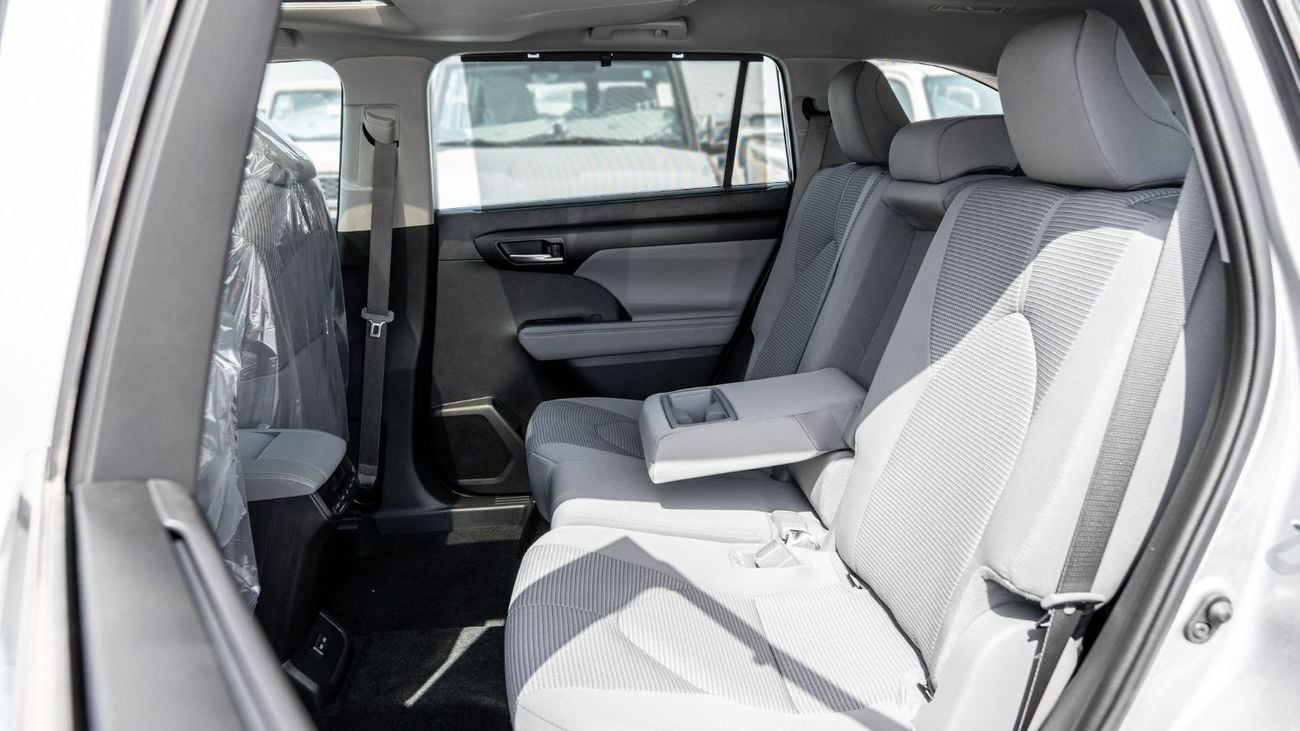 Toyota Highlander 2025 Toyota Highlander GLE 2.5L AT Hybrid (Silver)