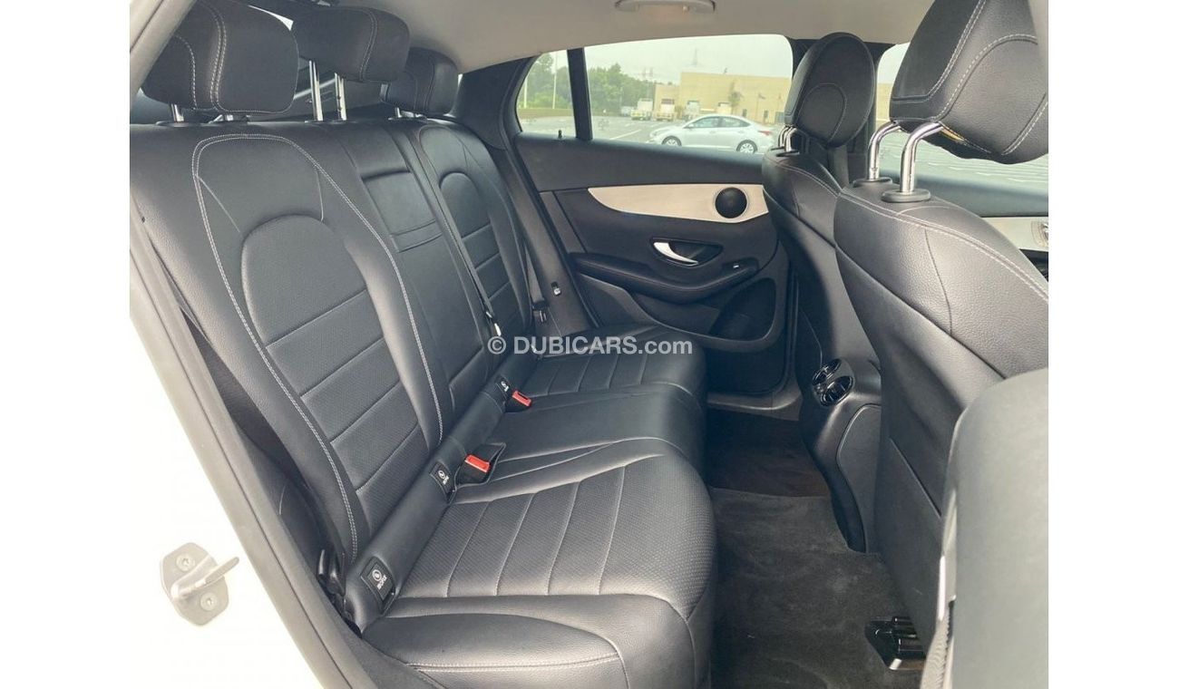 مرسيدس بنز GLC 220 d ميرسيدس GLC D 2018 مواصفات يابانية بحالة ممتازة