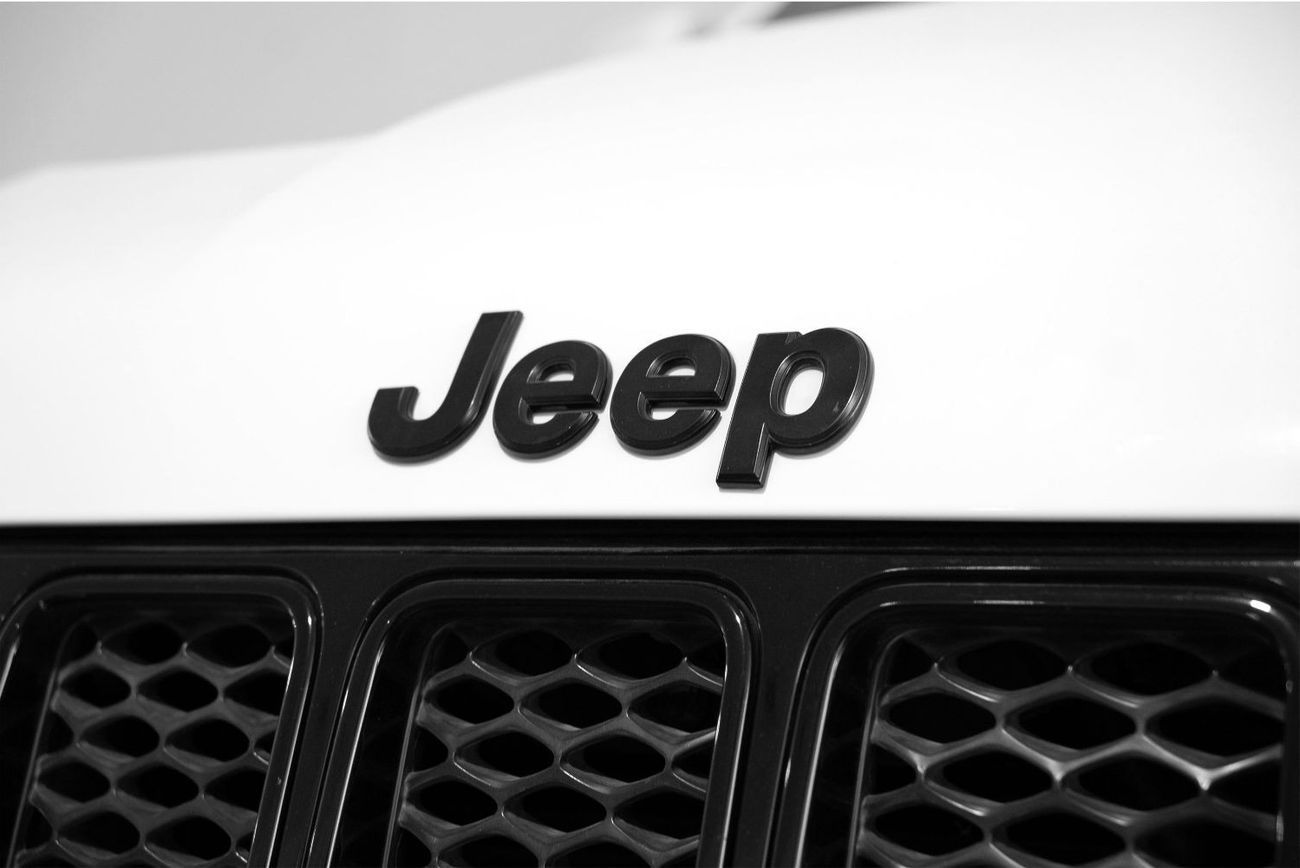 جيب جراند شيروكي SRT / Full Jeep Service History