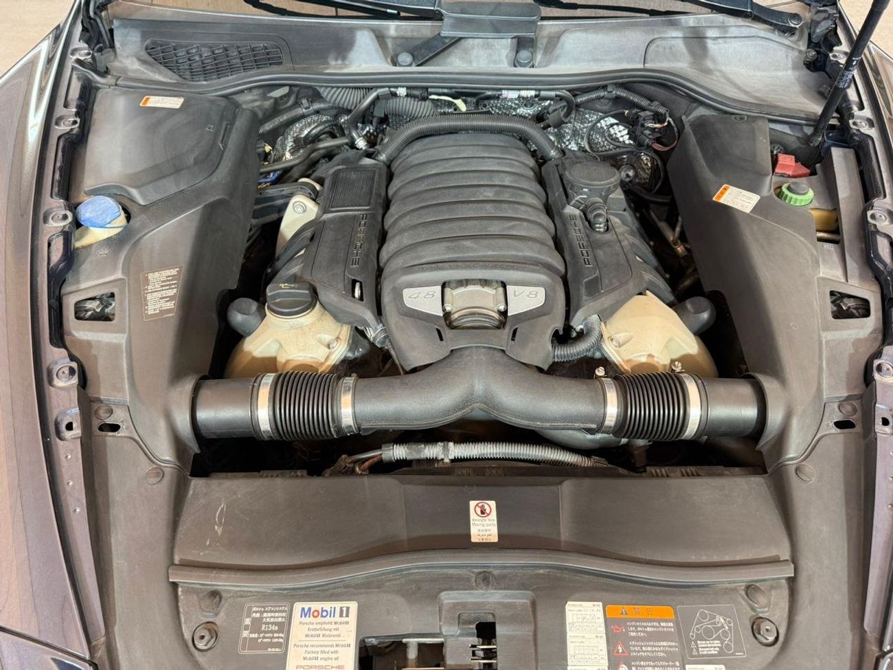 Porsche Cayenne S 4.8L | RARE TITANIUM BLUE INTERIOR | SERVICE HISTORY | SPORTS CHRONO PACKAGE