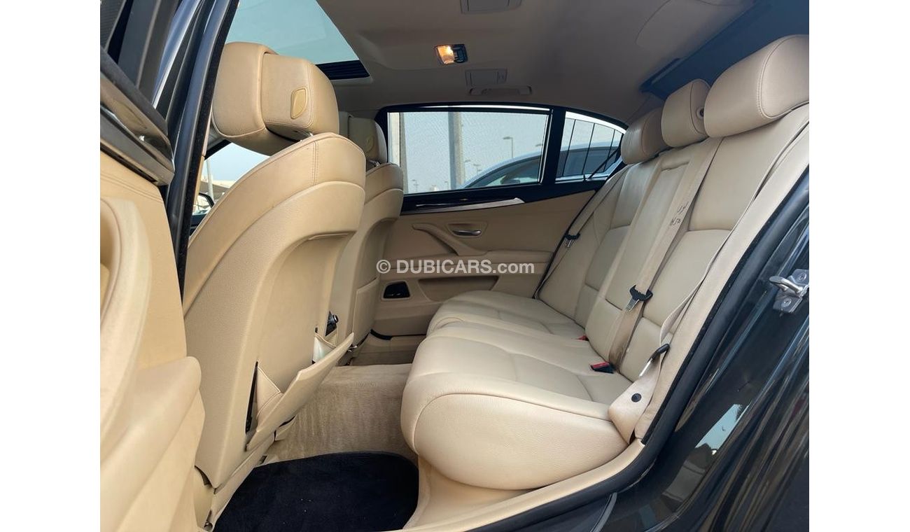 BMW 530i Std BMW 530_Gcc_2012_Excellent_Condition _Full option