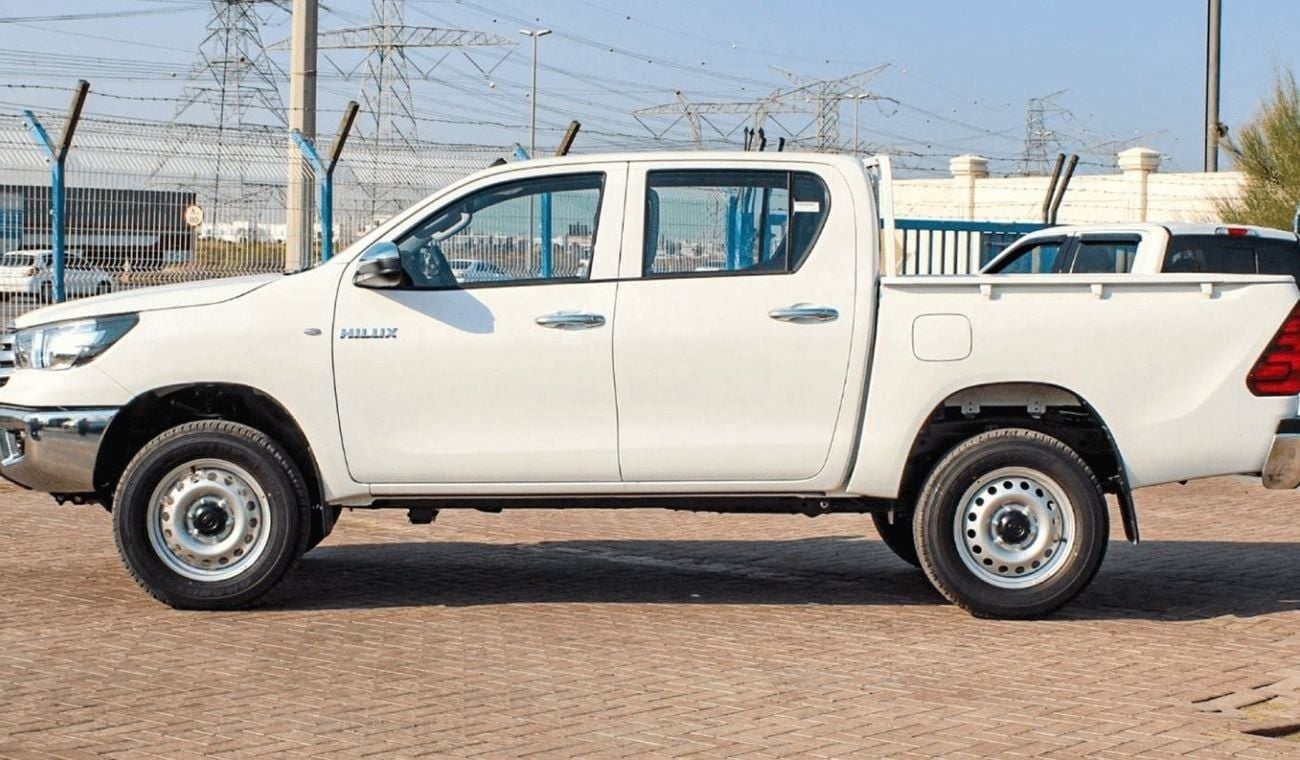 تويوتا هيلوكس GL HILUX 2.4L MT