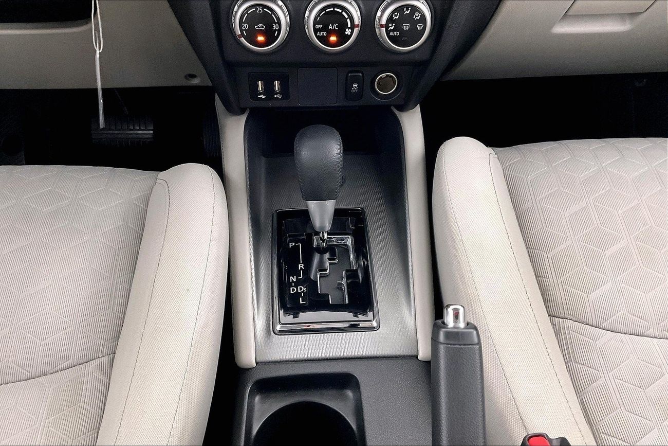 بي أم دبليو 520i Joy Edition | ضمان مجاني لمدة عام | 0 دفعة أولى