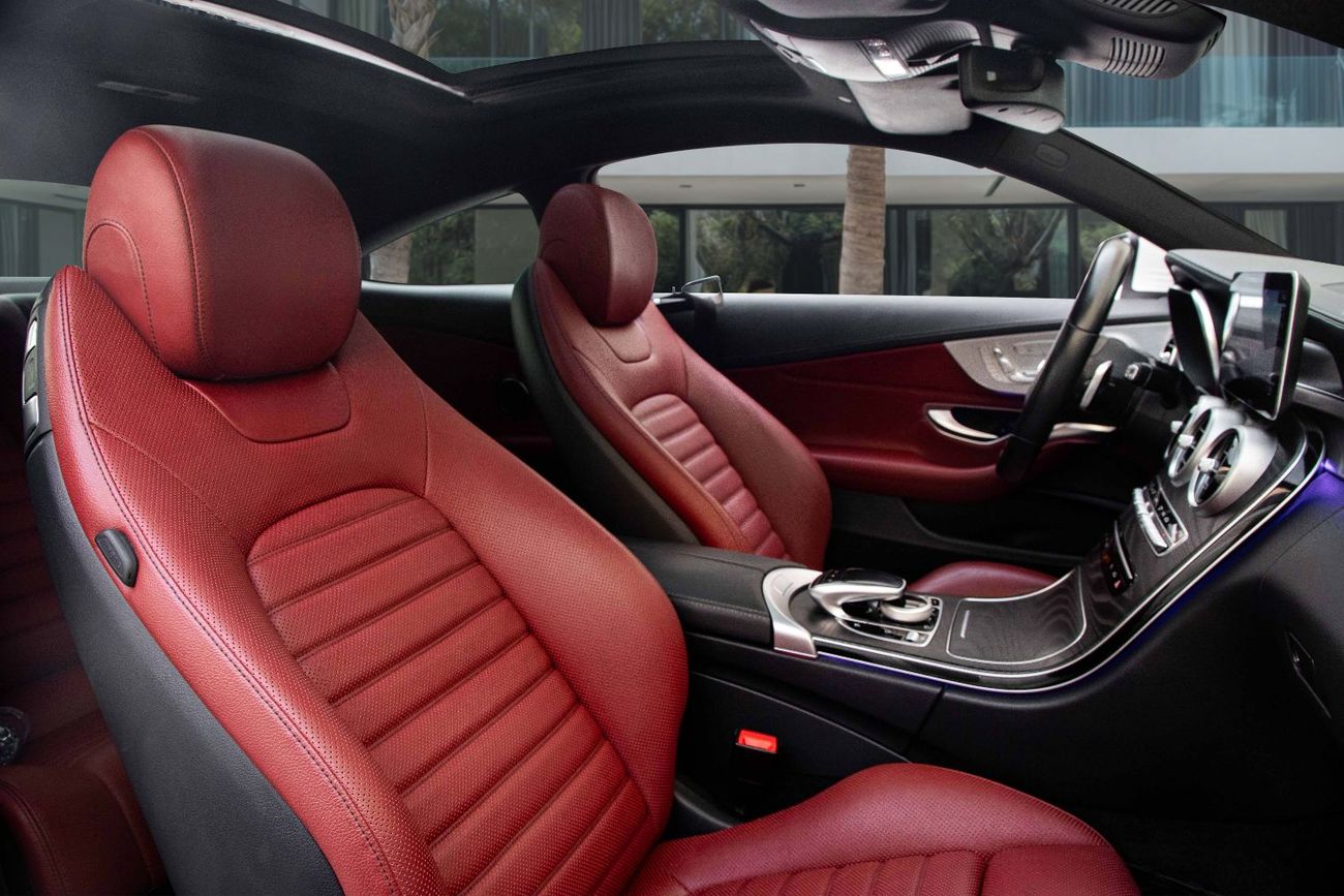 مرسيدس بنز C 300 كوبيه C300 AMG Coupe | 2,742 P.M  | 0% Downpayment | Low Kms!