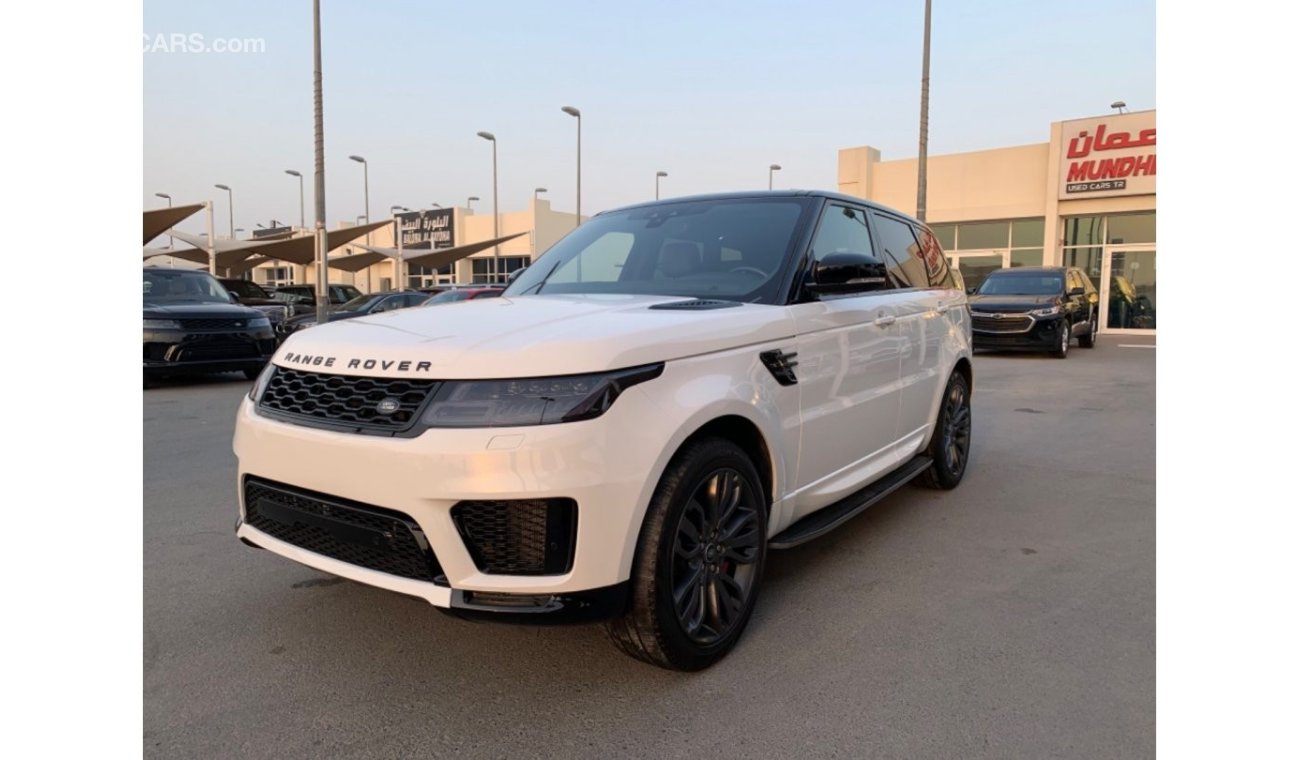 Land Rover Range Rover Sport Range Rover sport 2017, white color, black roof color + panoramic sunroof and full option in very ex