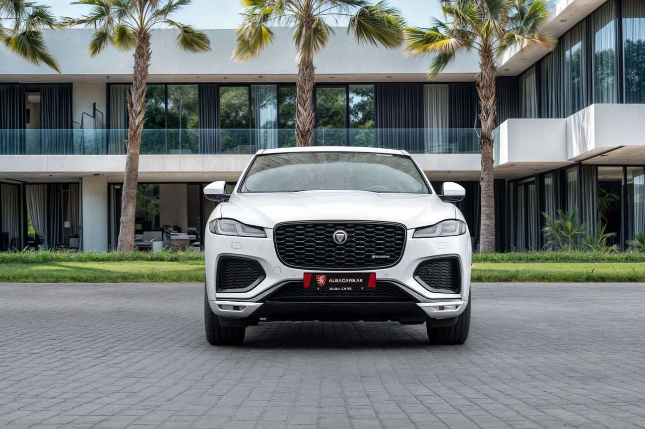 جاكوار F بيس F-Pace | 3,330 P.M | 0% Downpayment | SE R-DYNAMIC | AGENCY WARRANTY 2027!