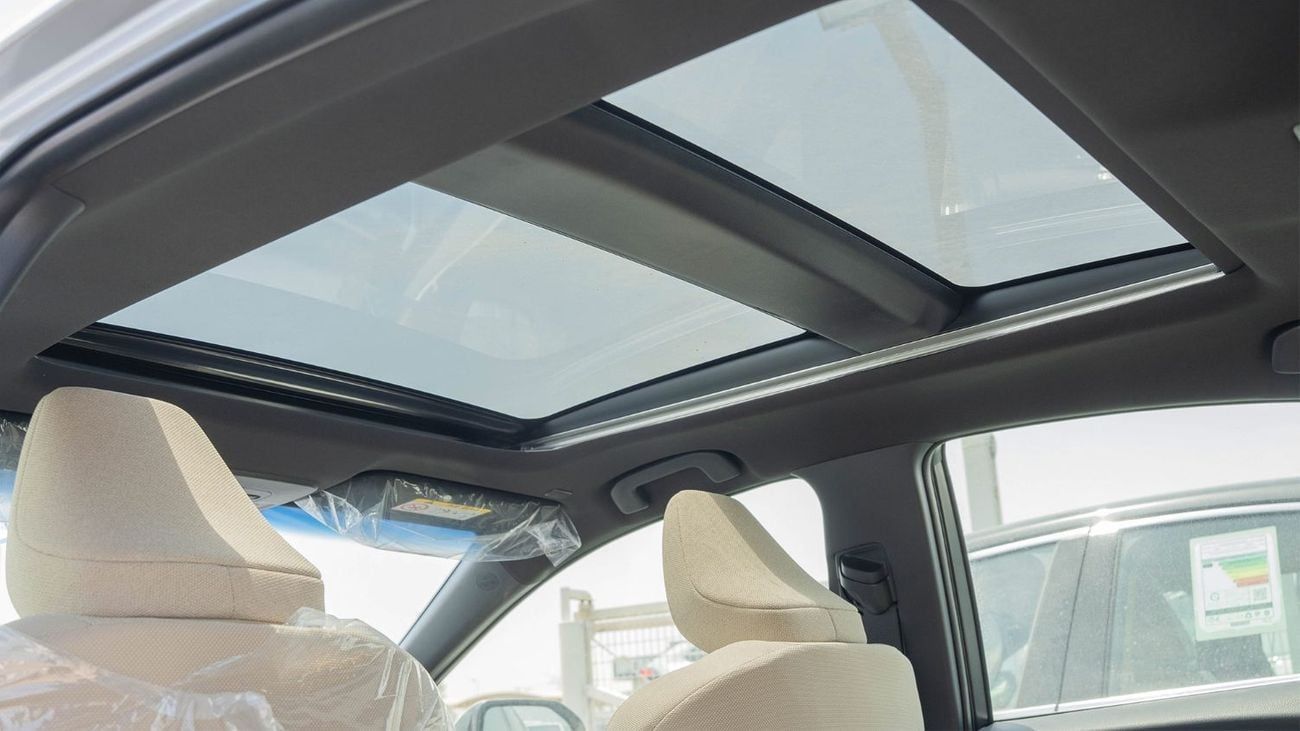 تويوتا كامري 2026 Toyota Camry LE 2.5L AT Hybrid (Silver)