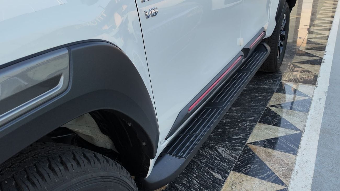 Toyota Hilux TOYOTA HILUX ADVENTURE 4.0L V6 2026