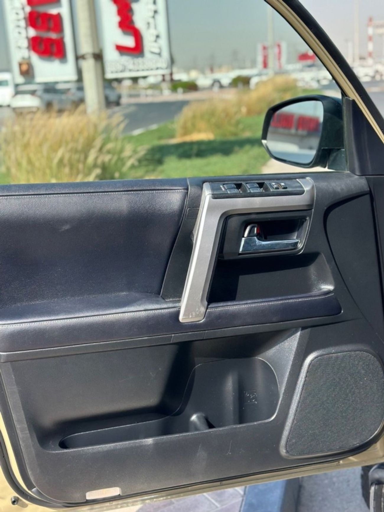 تويوتا Runner4 SR5 Premium