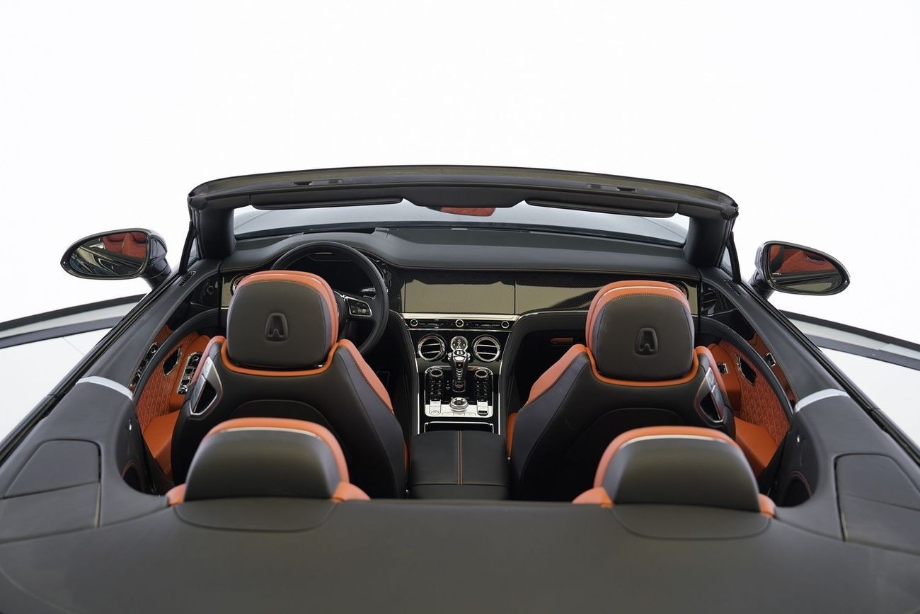 بنتلي كونتيننتال جي تي سي Bentley GTC V8 Black Edition