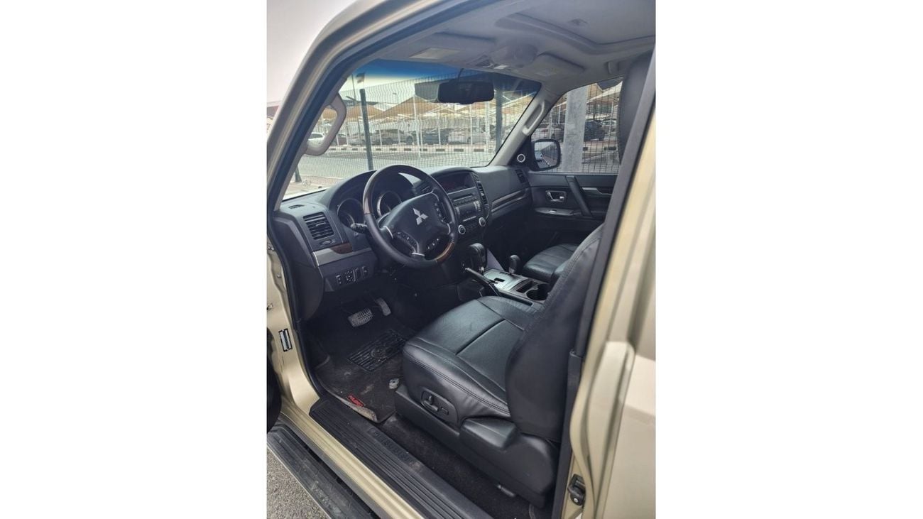 ميتسوبيشي باجيرو ميتسوبيشي باجيرو ٣.٨