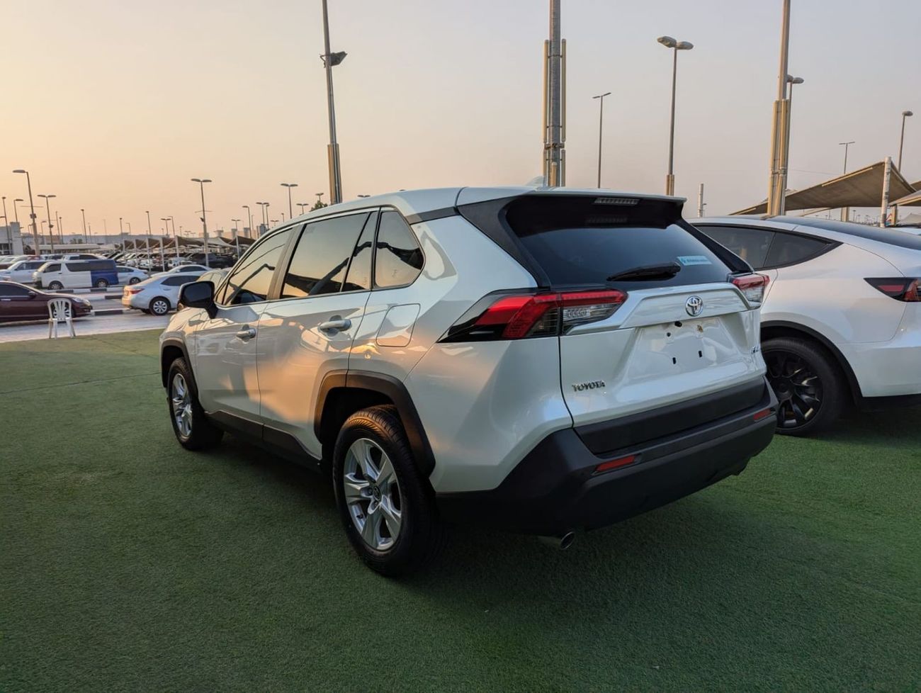 تويوتا راف ٤ 2021 Toyota RAV4 EXR (AX50), 5dr SUV, 2.5L 4cyl Petrol, Automatic, All Wheel Drive. clean car withou