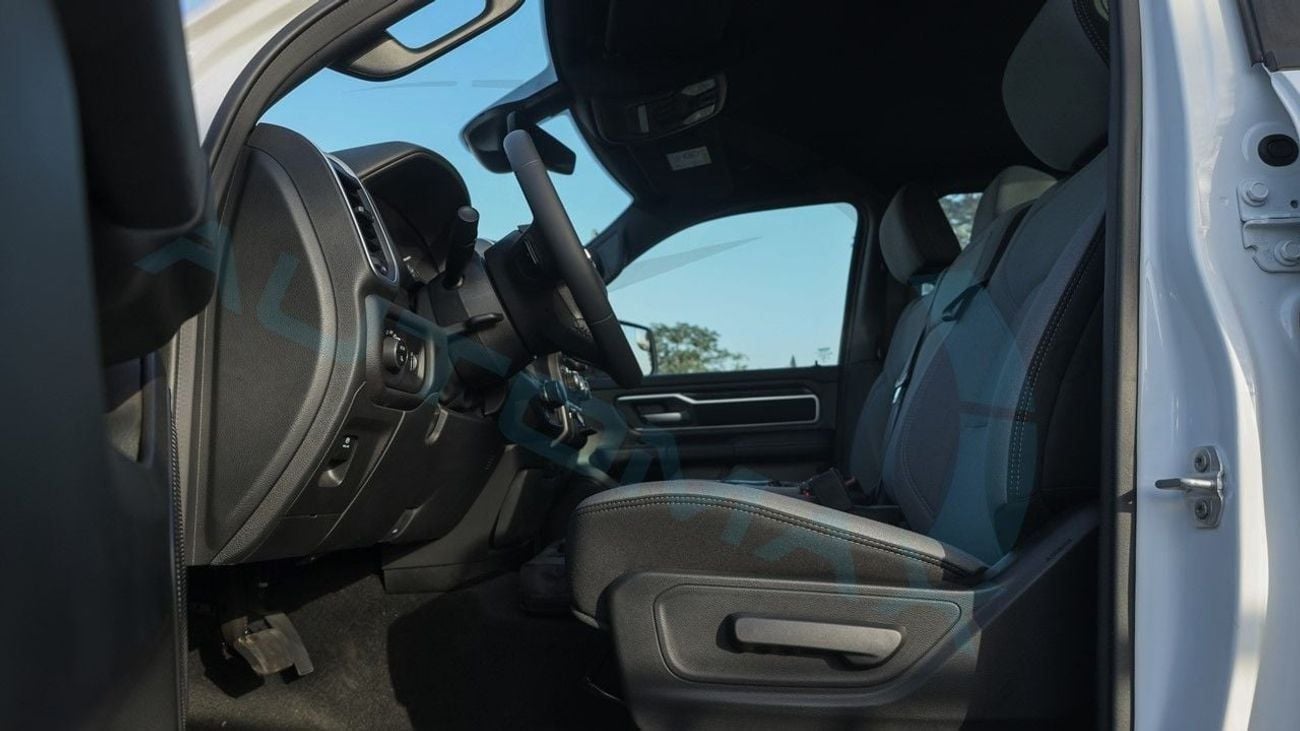 RAM 1500 BIGHORN CREW CAB Bighorn eTorque 3.6L V6 4x4 GCC 0Km With 3 Years Or 100,000 Km Warranty
