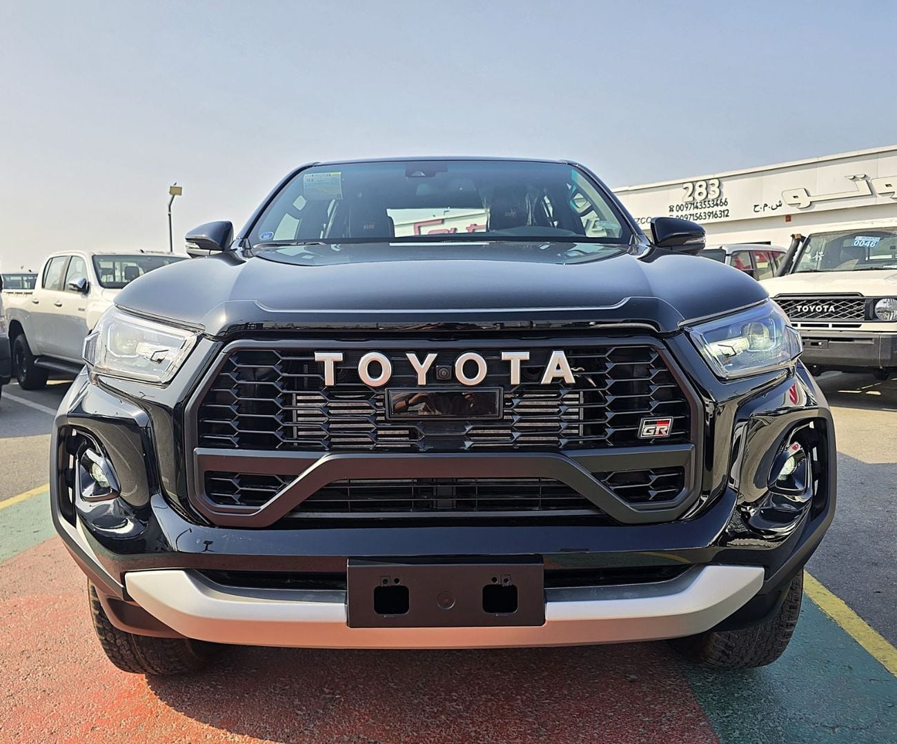 تويوتا هيلوكس GR Sport 2.8L