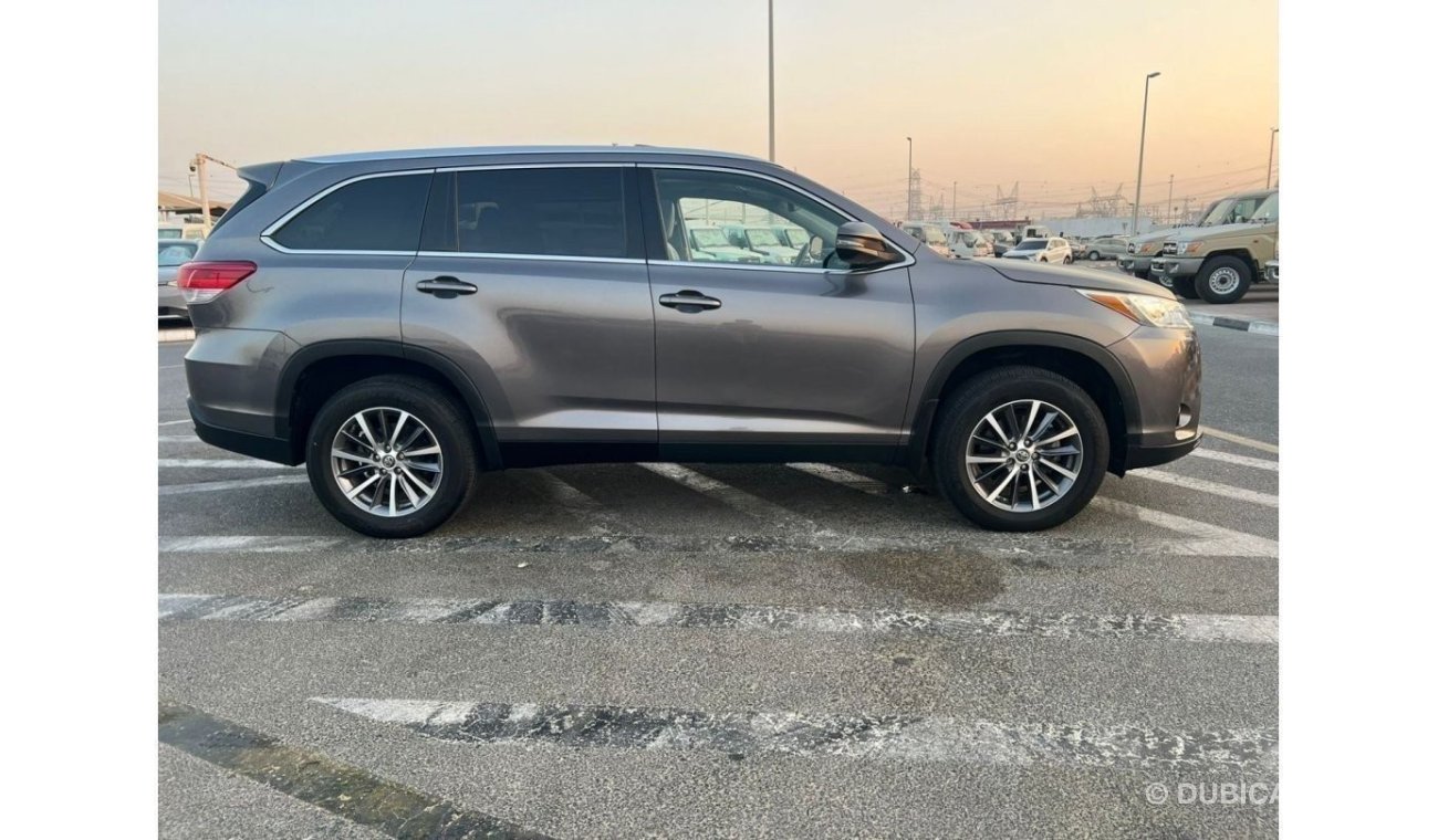 تويوتا هايلاندر 2019 Toyota Highlander XLE 3.5L V6