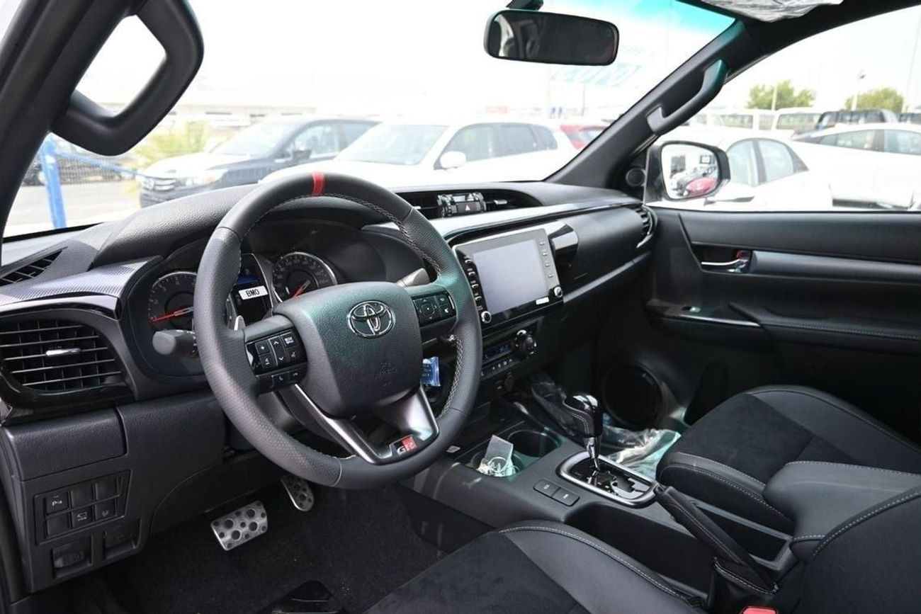 تويوتا هيلوكس GR Sport 2.8L Toyota Hilux GR-Sport 2.8L Diesel 4WD Pickup, Model 2024, Color White (Export Price)